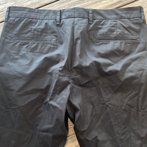 BOSS BY HUGO BOSS BLACK LIGHTWEIGHT DRESS PANTS IN COTTON 36-38 waist 32 inseam - Picture 3 of 6